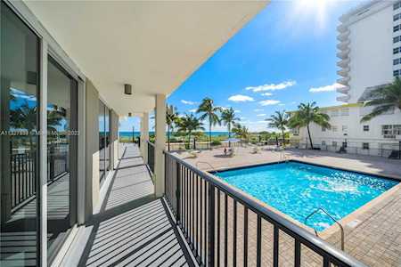 9273 Collins Ave #308 Surfside, FL 33154