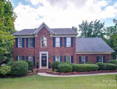 6930 Olde Sycamore Dr Mint Hill, NC 28227