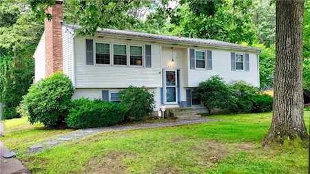 111 Oak Tree Ave Warwick, RI 02886