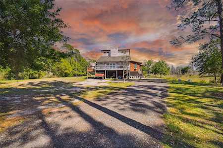 8942 Overlook Drive Wesley Chapel, FL 33545