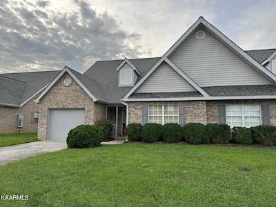 4315 Mill Pond Dr Knoxville, TN 37917