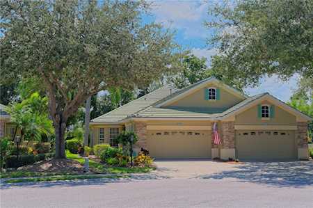 5053 Lakescene PLACE Sarasota, FL 34243