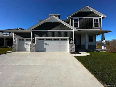 3028 Bogues View Oceola Twp, MI 48843