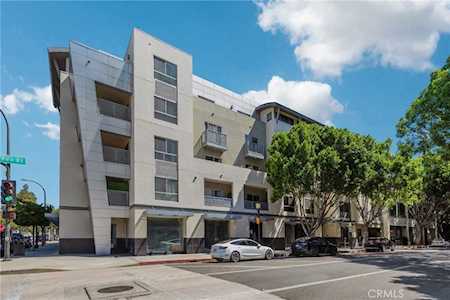 159 W Green St #207A Pasadena, CA 91105