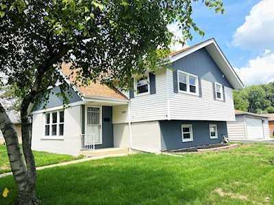 1105 Joliet St West Chicago, IL 60185