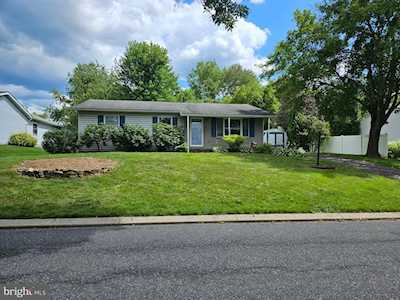 124 Kuhns Ln State College, PA 16801
