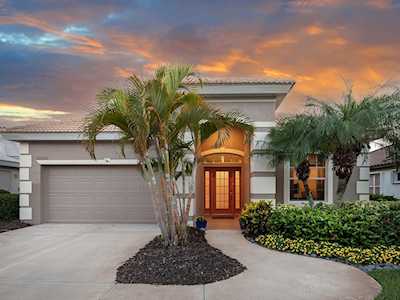 10098 Glenmore Ave Bradenton, FL 34202
