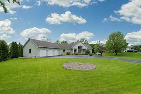 1101 Clifford Drive Kasota, MN 56050