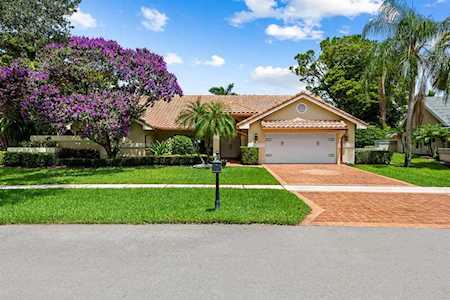 4447 Woodfield Boulevard Boca Raton, FL 33434