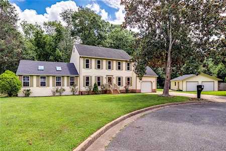 617 Warren Ave Chesapeake, VA 23322