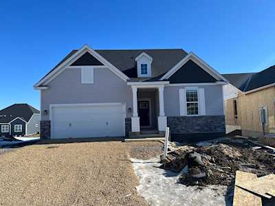 125 Liberty Heights Court Chaska, MN 55318