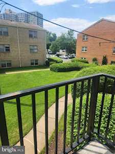 412 Armistead St N #102 Alexandria, VA 22312