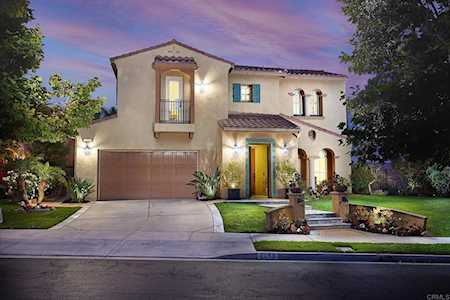 3259 Sitio Tortuga Carlsbad, CA 92009