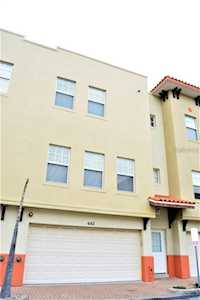 645 Siren Wind Ln Clearwater, FL 33756