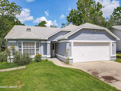 139 Crooked Pine Road Port Orange, FL 32128