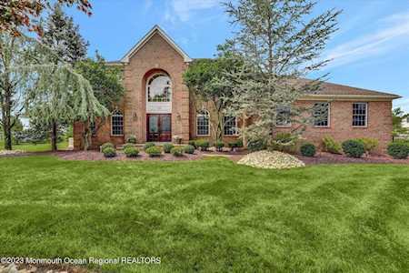 45 Langeveld Dr Freehold, NJ 07728