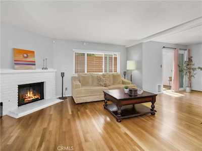 1440 12th St #B Manhattan Beach, CA 90266