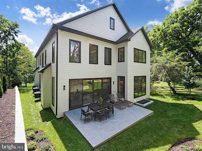 1850 Patton Terrace Mclean, VA 22101