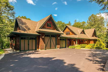 82 Cameron Dr Jackson, NH 03846