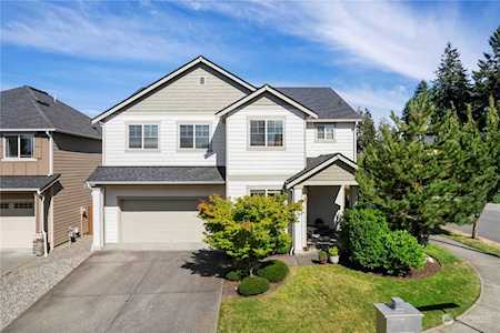 5622 Charlotte Ave SE Auburn, WA 98092