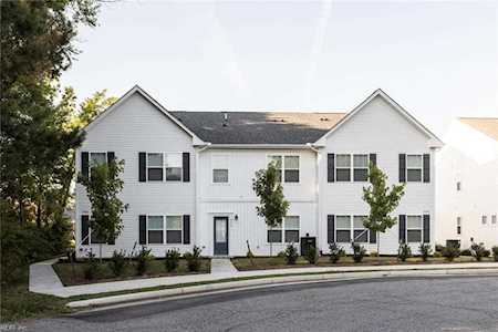 1019 White Marsh Rd Suffolk, VA 23434