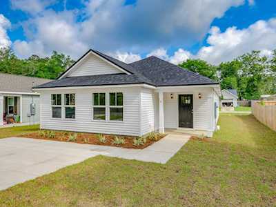 225 Tafflinger Rd Crawfordville, FL 32327