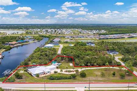 8127 Consul St Port Charlotte, FL 33981