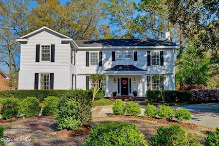 1619 S Live Oak Parkway Wilmington, NC 28403