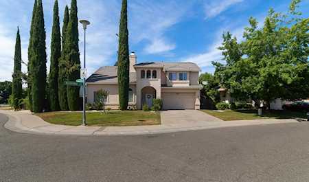 6501 Kenbridge Street Elk Grove, CA 95758
