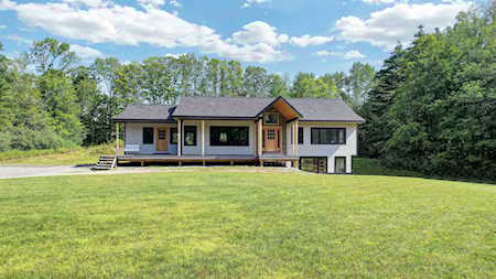 112 Philbrick Hill Rd Springfield, NH 03284