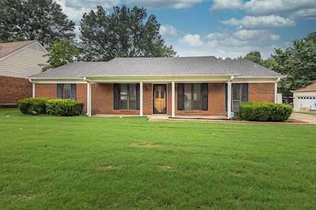 5770 Bobbitt Dr Bartlett, TN 38134