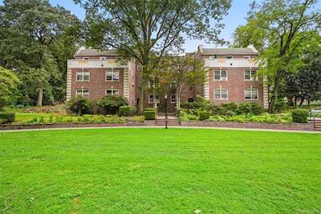 11 Sunnybrook Rd #3B Bronxville, NY 10708