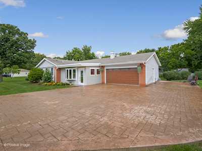 27W322 Washington Ave Winfield, IL 60190