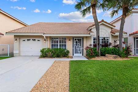 18291 Clear Brook Circle Boca Raton, FL 33498