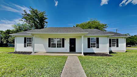 135 Mallow Dr Christiana, TN 37037