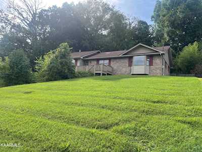 757 Whippoorwill Circle Seymour, TN 37865