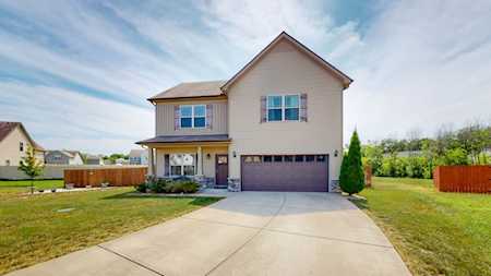 1511 Halverson Dr Murfreesboro, TN 37128