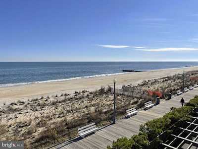2 Virginia Ave #205 Rehoboth Beach, DE 19971