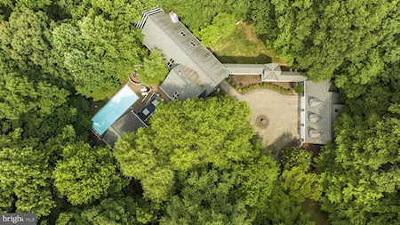 166 River Park Dr Great Falls, VA 22066