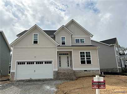 13043 Fieldfare Dr Midlothian, VA 23112
