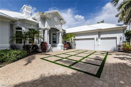 182 Society Ct Marco Island, FL 34145