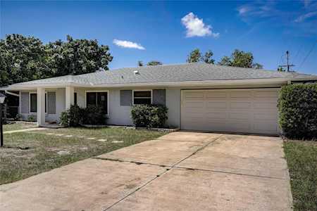 2612 27th Avenue Dr W Bradenton, FL 34205