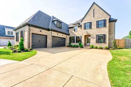 10146 Nighthawk Cv Collierville, TN 38017