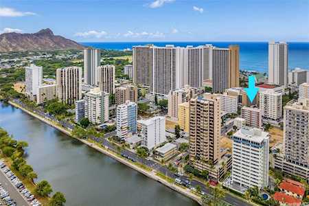 236 Liliuokalani Avenue #302 Honolulu, HI 96815