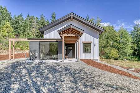 10427 & 10419 State Route 302 NW Gig Harbor, WA 98329
