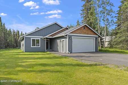 615 Yupik Rd Soldotna, AK 99669