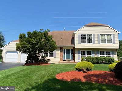 10 Cambridge Way Princeton Junction, NJ 08550