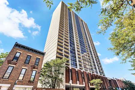 1636 N Wells St #3004 Chicago, IL 60614