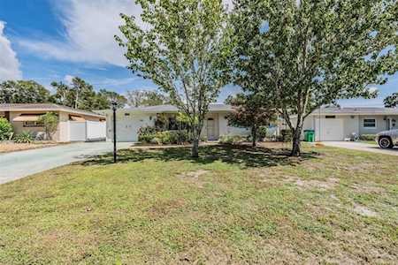 2063 Timber Ln Clearwater, FL 33763