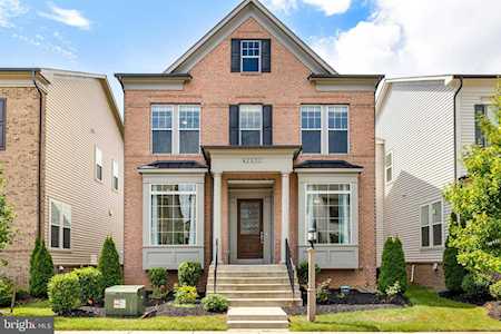 42031 Guardfish Way Brambleton, VA 20148